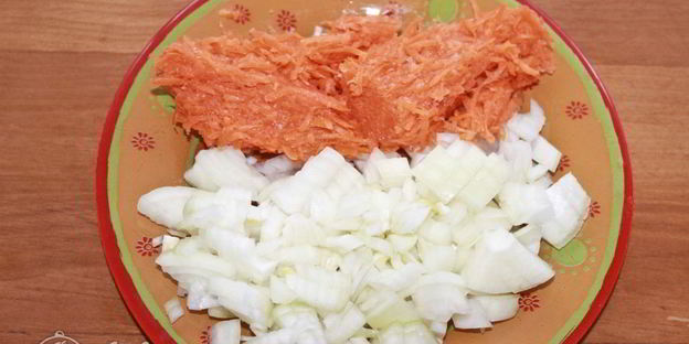 ленивые голубцы в томатном соусе