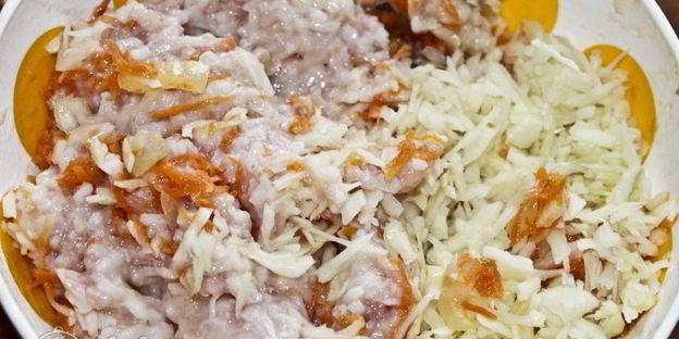 ленивые голубцы в томатном соусе