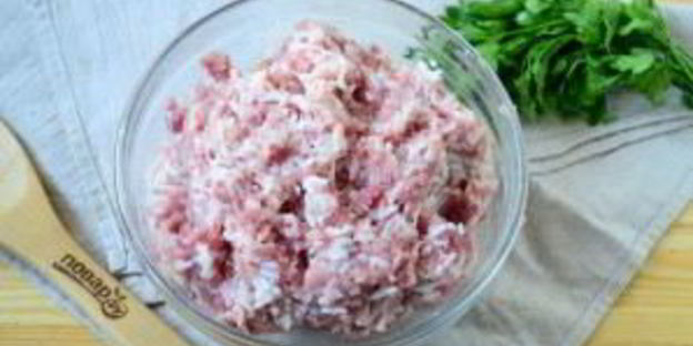 запеченные голубцы в сметане и кетчупе