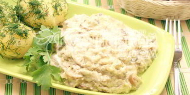 белые грибы в сметанном соусе