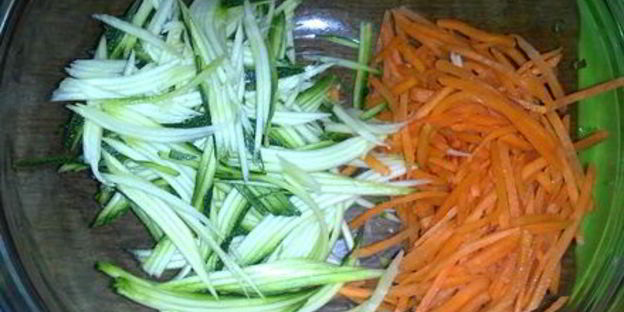 грибы вешенки с овощами по-корейским мотивам