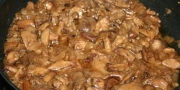 маслята, тушеные с картофелем