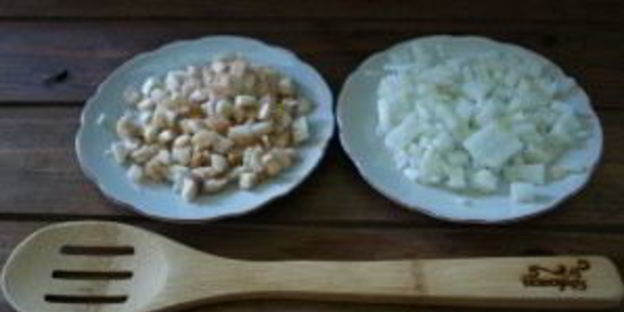 начиненные грибы в духовке