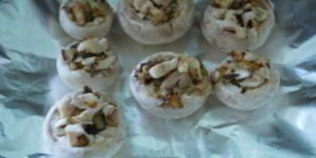 начиненные грибы в духовке