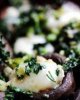 Шампиньоны на сковороде