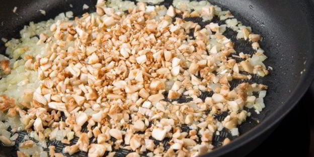 запеченные шампиньоны по-итальянски