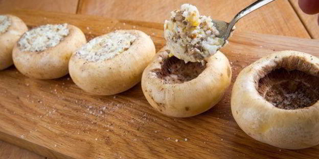 запеченные шампиньоны по-итальянски