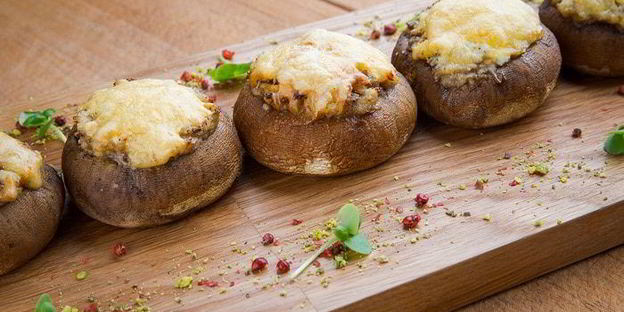 запеченные шампиньоны по-итальянски