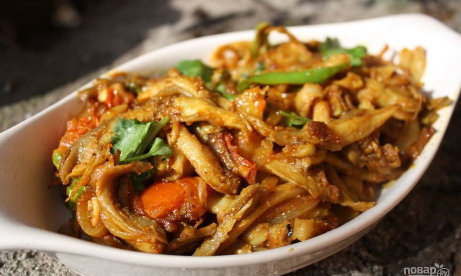 Рецепт жареных вешенок с луком