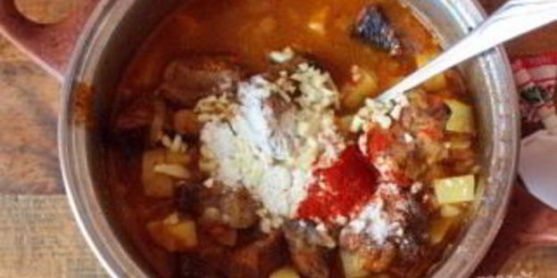 говяжий гуляш