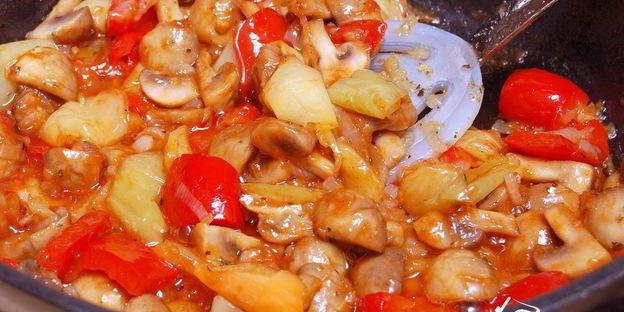 грибной гуляш