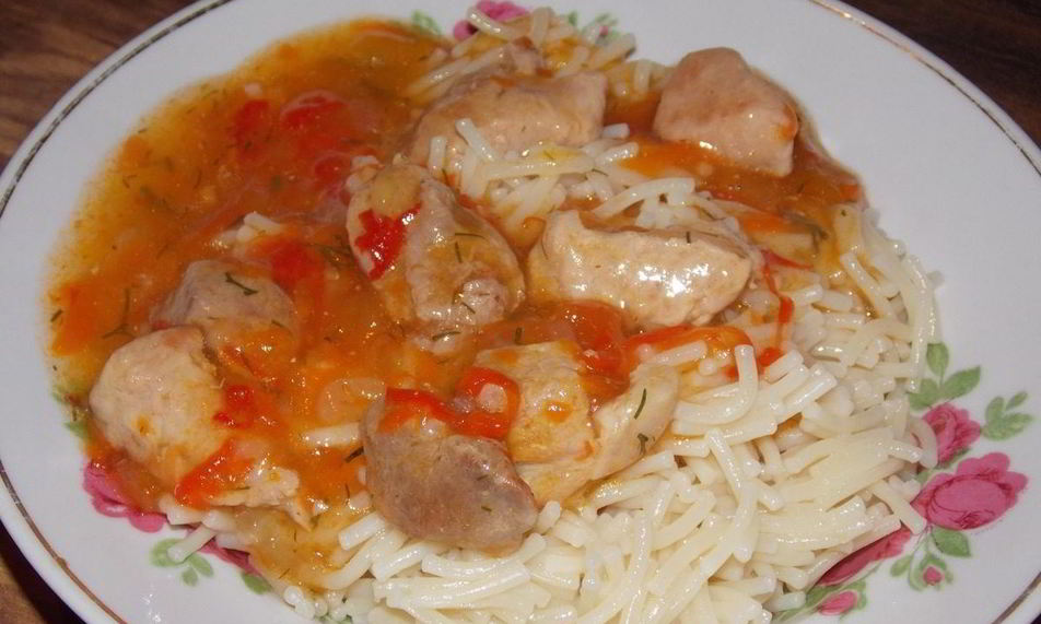 Рецепт гуляша без муки