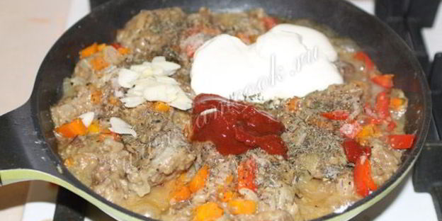 гуляш из говяжьей печени