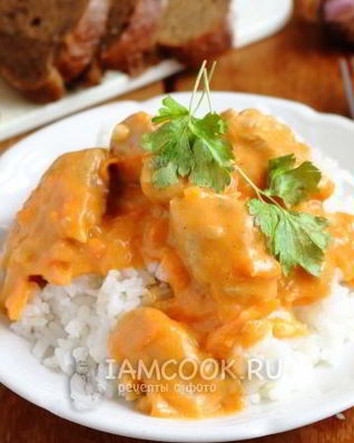 Гуляш из индейки в мультиварке