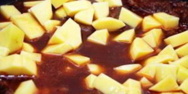 гуляш из мраморной говядины