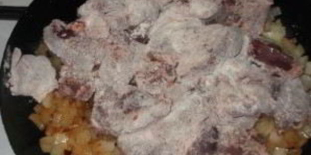 гуляш из свиной печени