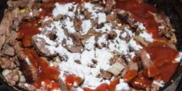 гуляш с говядиной