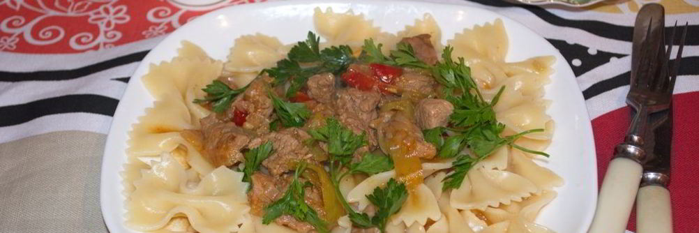 Гуляш с паприкой