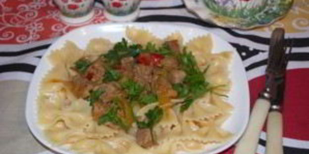 гуляш с паприкой