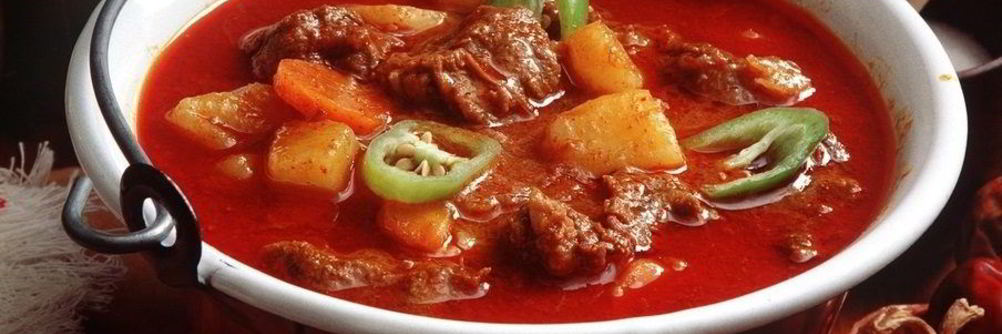 Гуляш в духовке