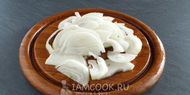 гуляш в хлебе по-чешски