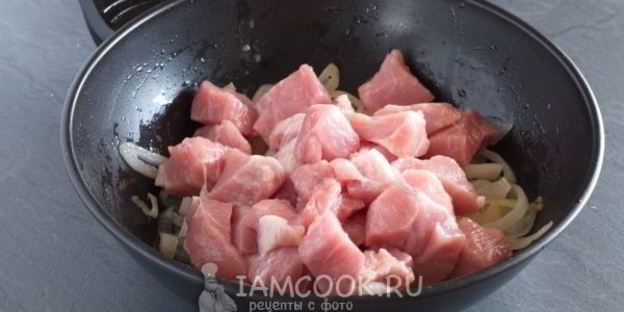 гуляш в хлебе по-чешски