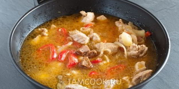 гуляш в хлебе по-чешски