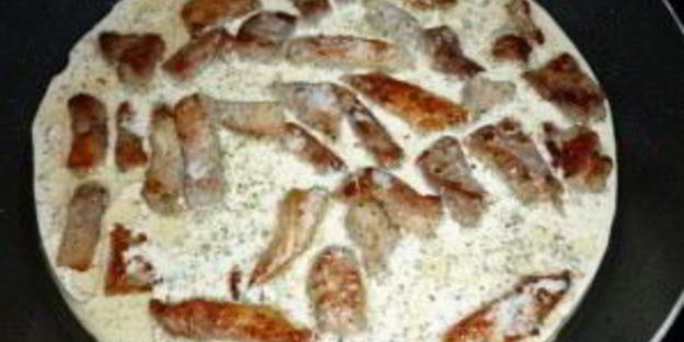 гуляш в сливочном соусе