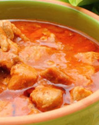 Мясной гуляш из свинины