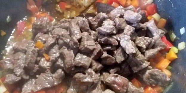 суп-гуляш оригинальный