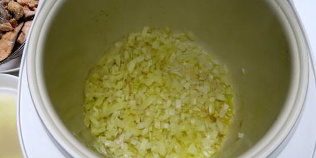 картофельное пюре с лососем в мультиварке