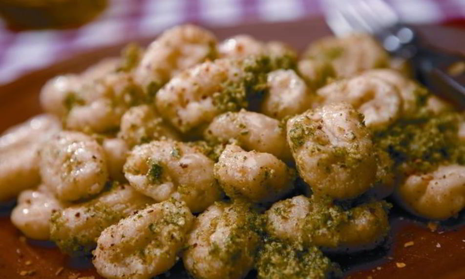 Рецепт картофельных ньокков с песто