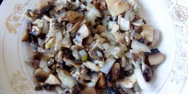 фаршированные котлеты из печени в кунжутной панировке