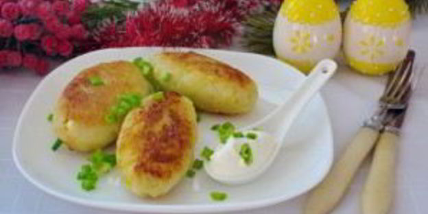 картофельные котлеты с колбасой