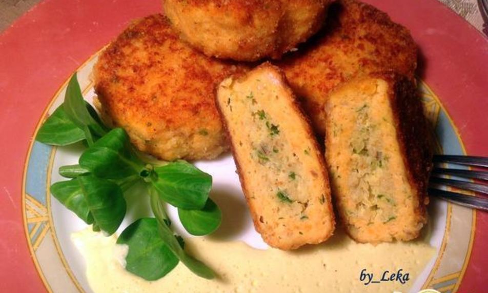 Рецепт котлет из двух видов рыб со сливочным соусом