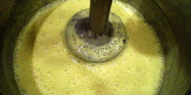 котлеты из двух видов рыб со сливочным соусом