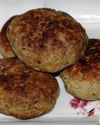 Котлеты по-домашнему пикантные