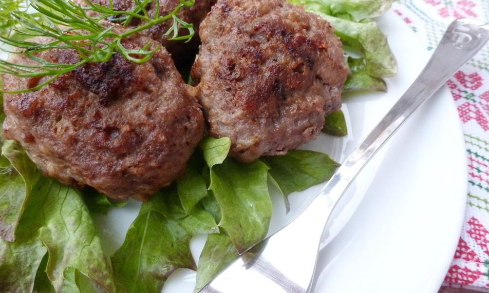 Рецепт котлет с маринованными огурцами