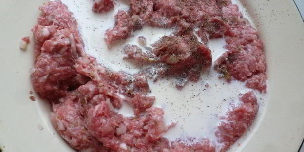 котлеты с маринованными огурцами