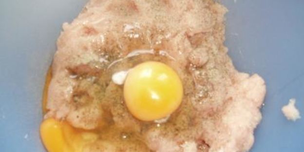 куриные котлетки в хлебной панировке