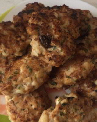 Куриные котлеты с черносливом