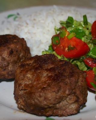 Мясные котлеты с тыквой