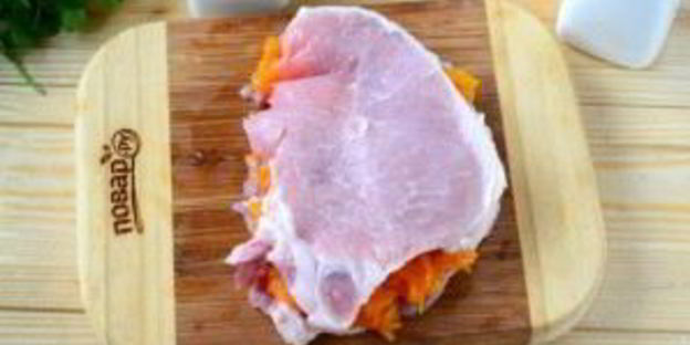 свиные котлеты с тыквенным паштетом