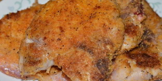 свиные котлеты со сливочным соусом и беконом