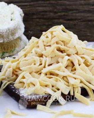 Лапша домашняя на яйцах