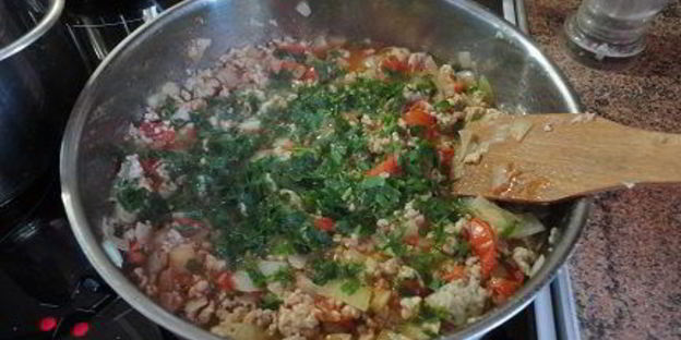 лазанья из капусты и свинины