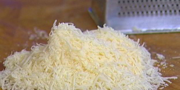 лазанья из цукини с рикоттой и соусом песто