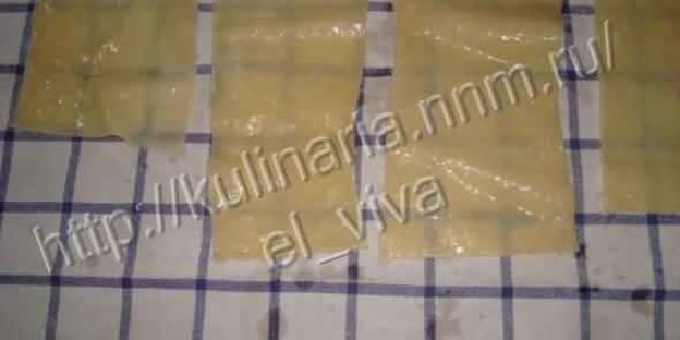 лазанья с курицей и грибами