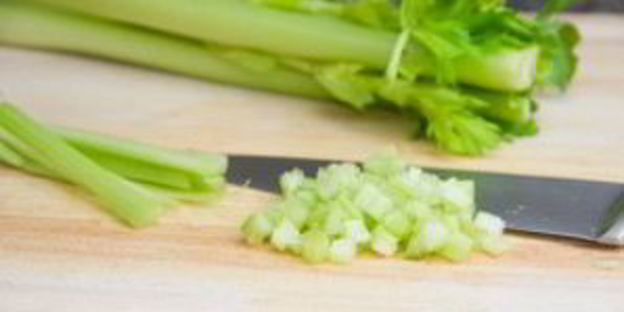 лазанья с курицей и овощами