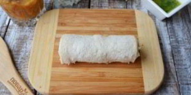 рулет лазанья в чесночном хлебе